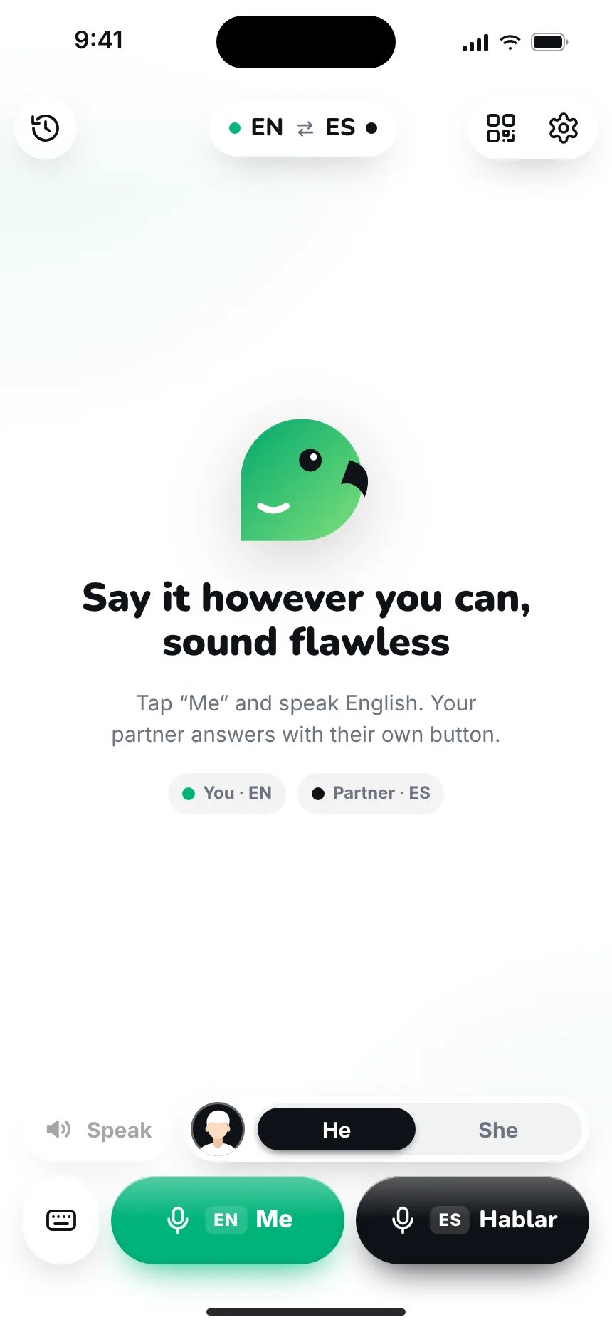 Parrlo Translate home screen: “Me” and “Hablar” buttons for two speakers